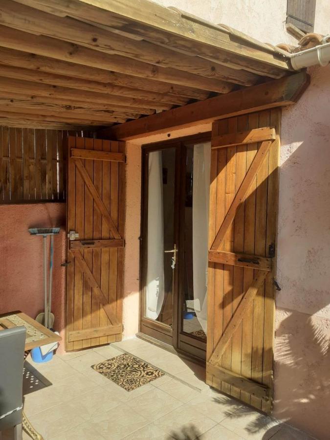 Petite Maison Леччи Екстериор снимка